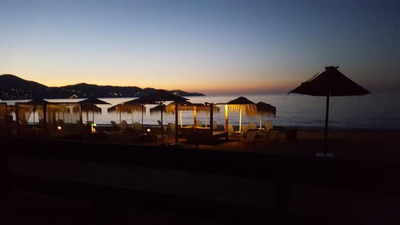 Minoica Beach Apartments Amoudara  Экстерьер фото