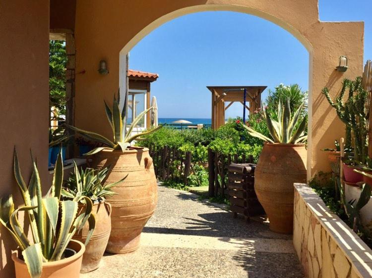 Minoica Beach Apartments Amoudara  Экстерьер фото