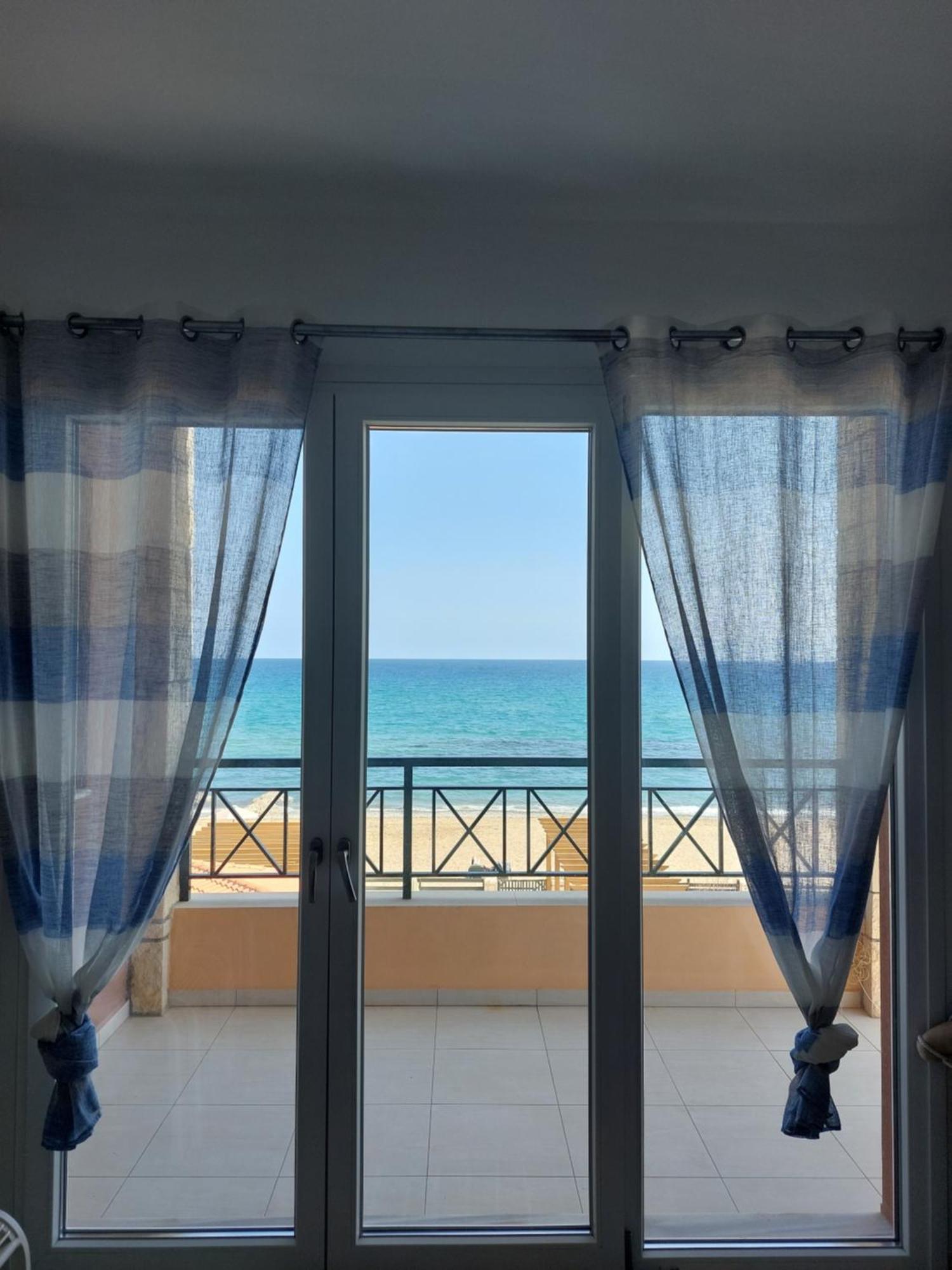 Minoica Beach Apartments Amoudara  Экстерьер фото