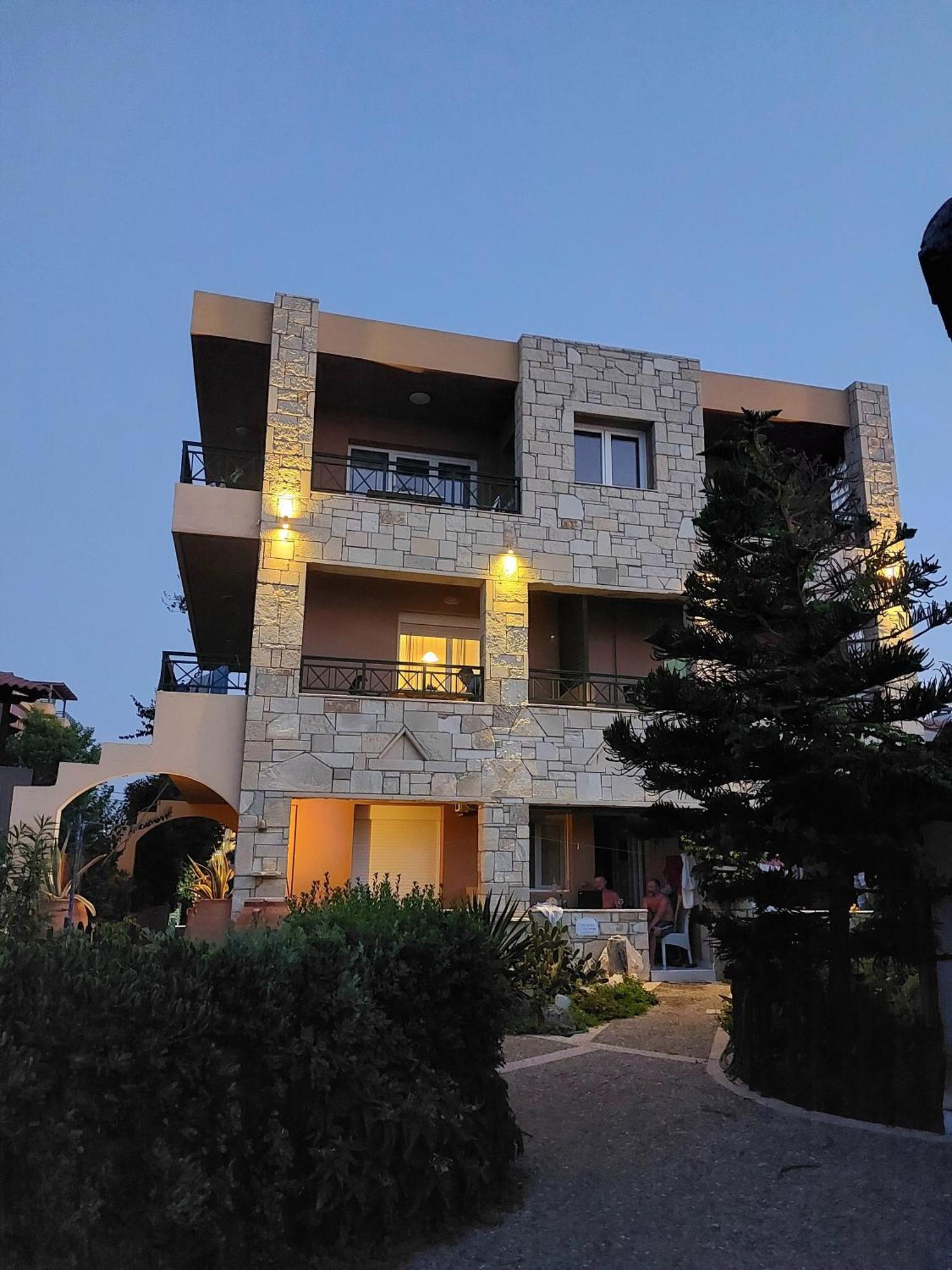 Minoica Beach Apartments Amoudara  Экстерьер фото